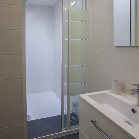 Modern In The Center. Appartement