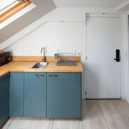 Modern In The Center. * Poissy